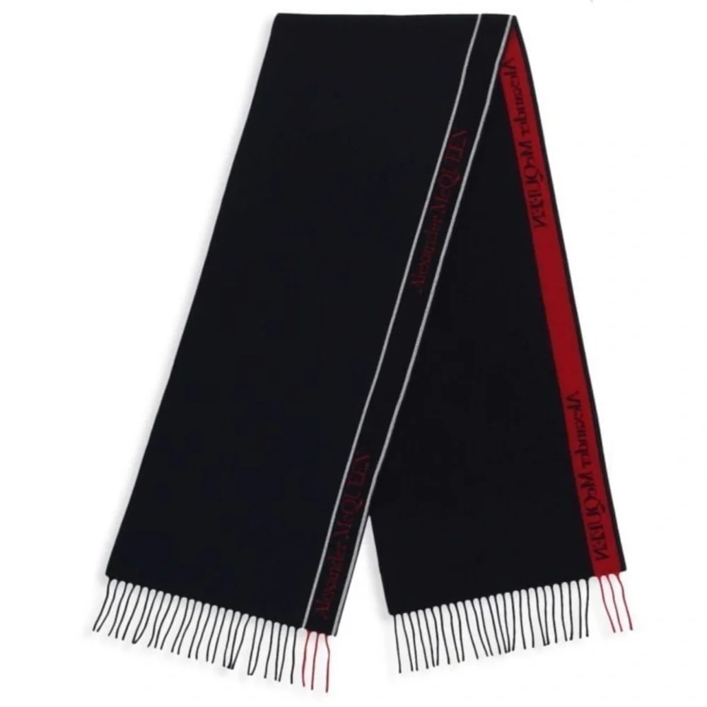 Alexander Mcqueen Navy Blue Selvedge Fringe Wool/Cashmere Unisex Scarf NWT $420